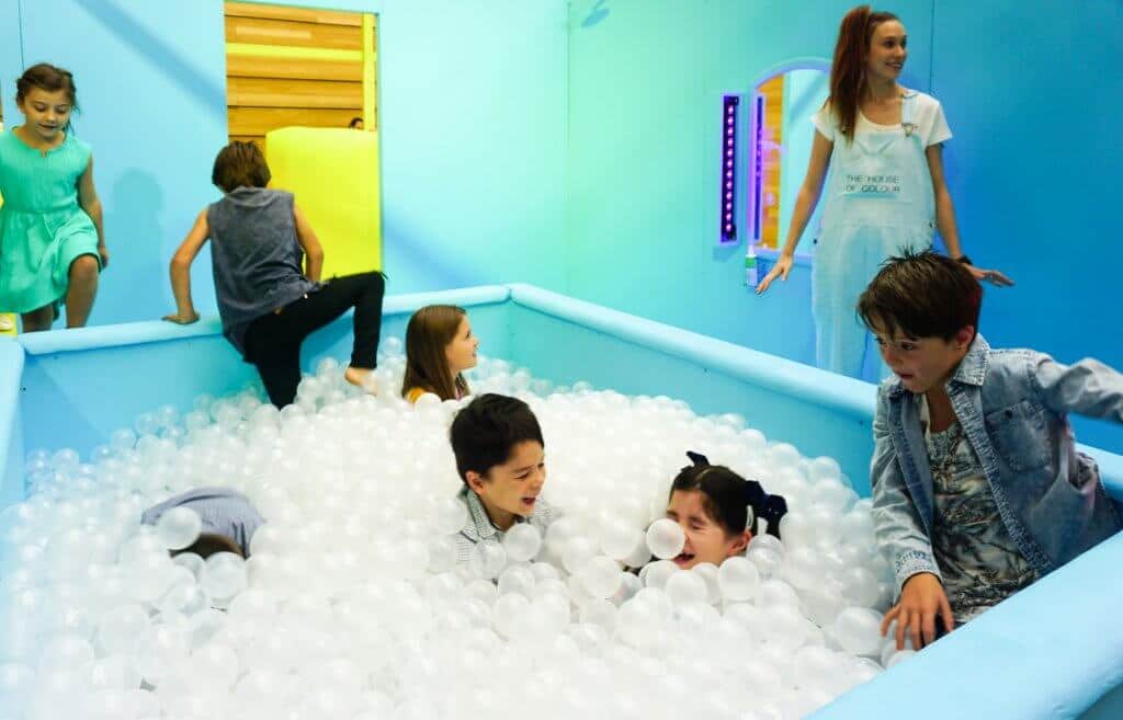HOT: House of Colour, Highpoint Shopping Centre, Maribyrnong 7 House of Colour Highpoint