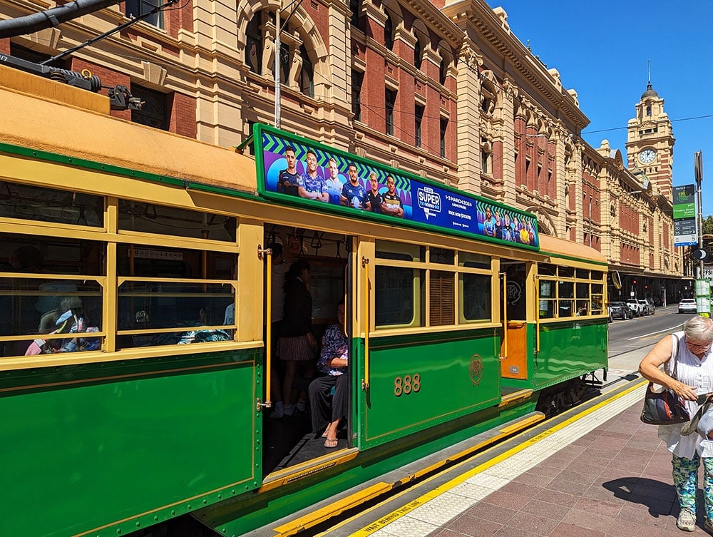 31 Free Things to Do in Melbourne CBD with Kids 17 Pxl City Circle Tram Images Amy Gardner City Circle Tram px