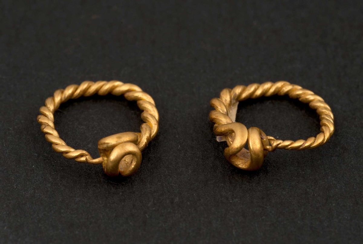 ROME: Empire, Power, People at Melbourne Museum 9 pair of earrings