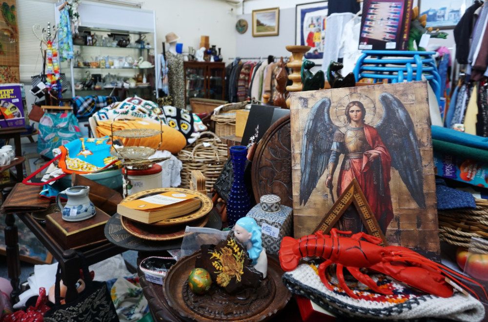 Great Ocean Road Vintage Trail: Op Shops, Antique Stores + Preloved Markets 4 Fletcher Jones Market Warrnambool Photos Joyce Watts