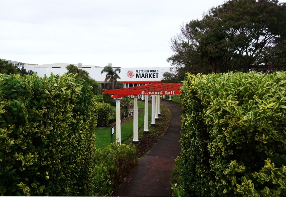 Great Ocean Road Vintage Trail: Op Shops, Antique Stores + Preloved Markets 5 Fletcher Jones Market Warrnambool Photos Joyce Watts