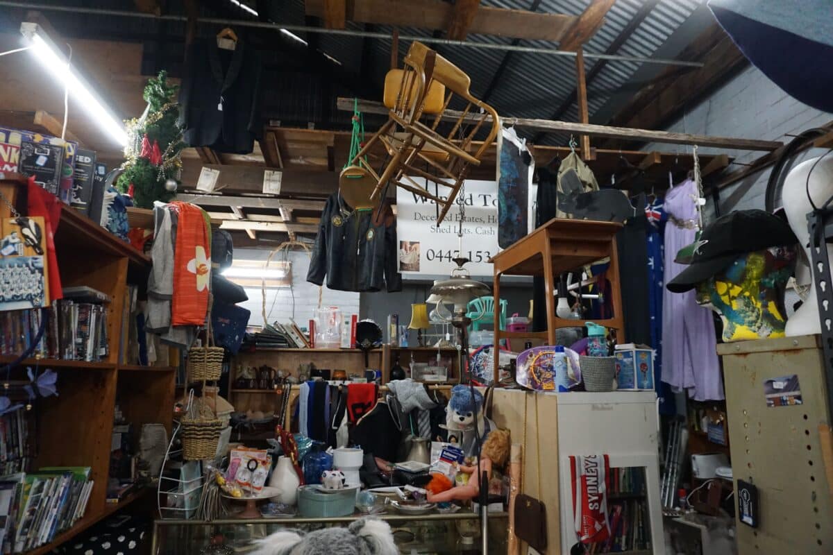 Great Ocean Road Vintage Trail: Op Shops, Antique Stores + Preloved Markets 12 Murray Street Market Colac Videos Joyce Watts