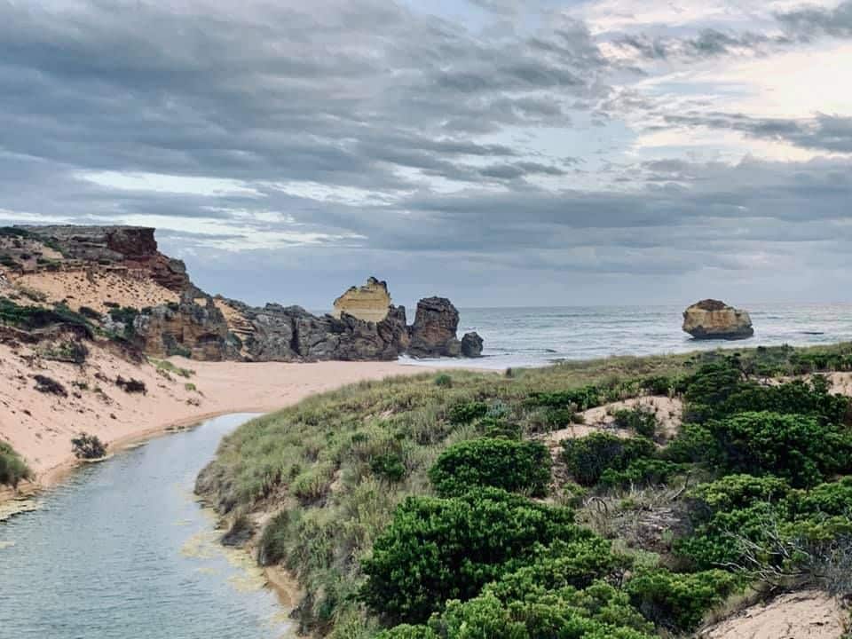 Twelve Apostles and Port Campbell with Kids: The Complete Family Guide 12 Bay of Islands Coastal Park Photos Anna Klova