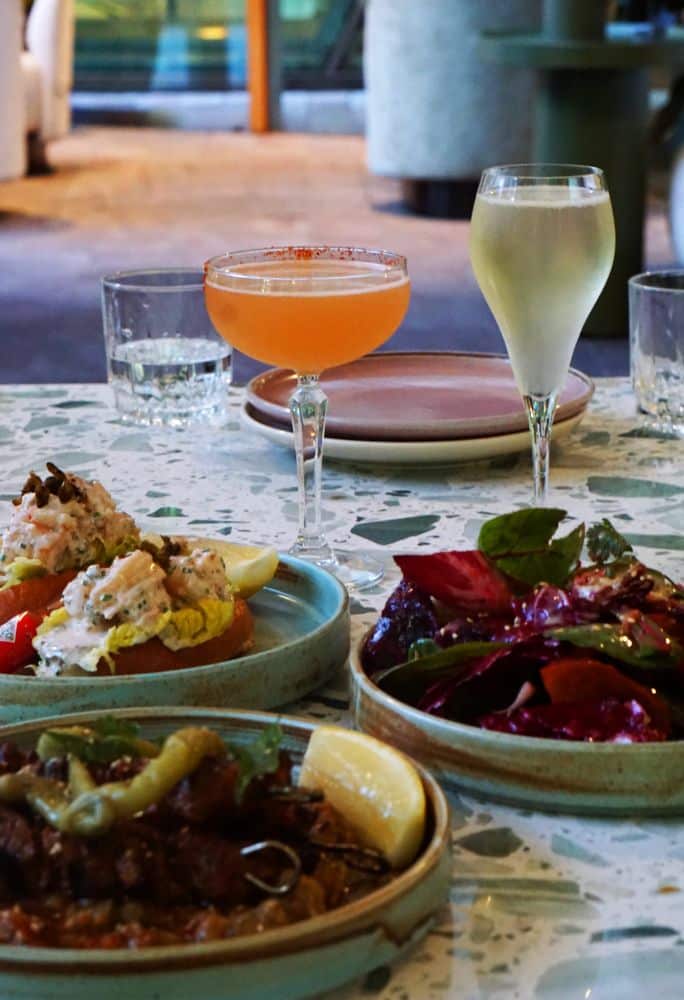 Good Nature Hotel Fed Square: Family-Friendly Pub in the Heart of Melbourne 3 Good Nature Hotel Federation Square Melbourne Photos Joyce Watts px