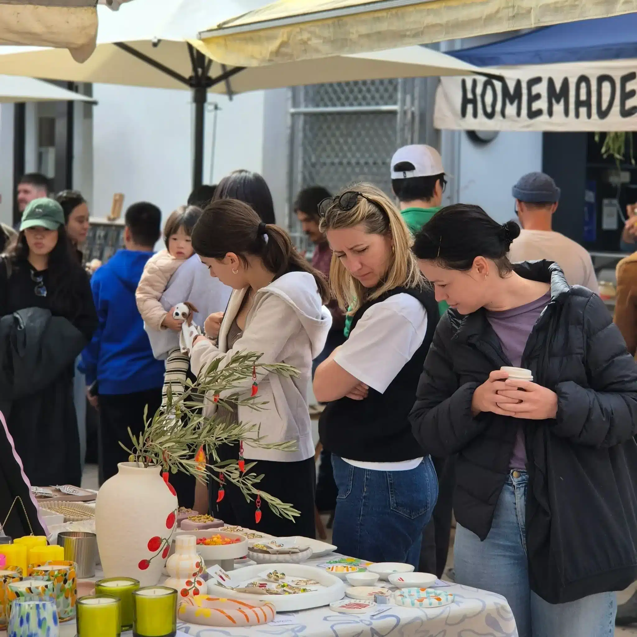The Rose St. Artists’ Market 1 The Rose St. Artists’ Market