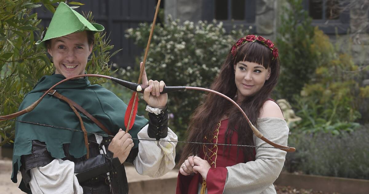 Robin Hood at Kryal Castle 1 robin hood kryal castle